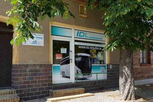 Blick auf die IDL Geschäftsstelle in Wolfen © IDL Tours